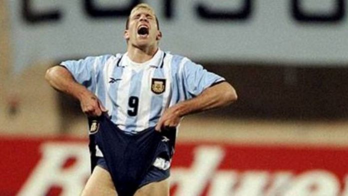 Martin Palermo - Tri promašaja sa bele tačke na meču Martin Palermo - Tri promašaja sa bele tačke na meču