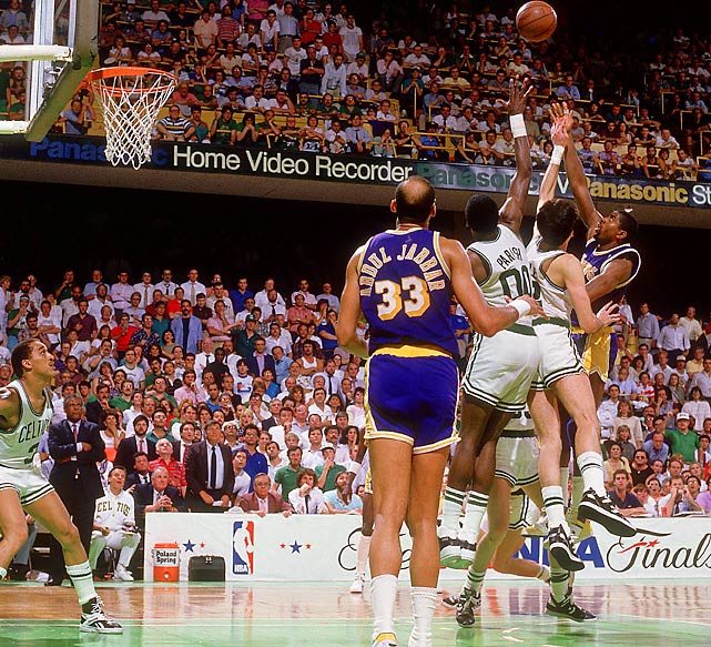 Irvin "Medžik" Džonson postigao je iz horoga koš koji će odlučiti NBA finale 1987. godine.