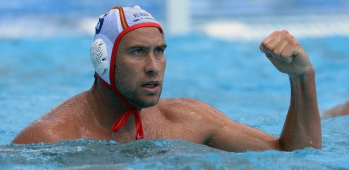 Giljermo Molina - Gol posle "izbacivanja" trojice protivnika