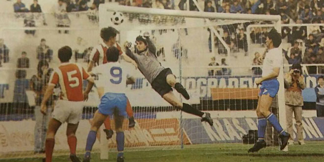 Ivković nije mogao da odbrani fantastičan udarac Sliškovića.